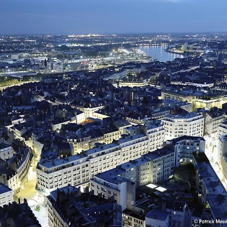 Appartement Pour Une Escapade à Nantes, Face Au Musée D’arts *